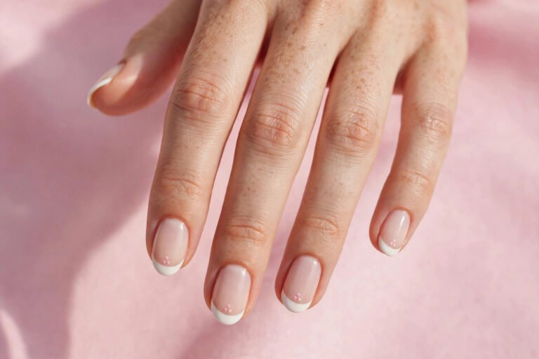 10 Easy Nail Art Ideas for Beginners